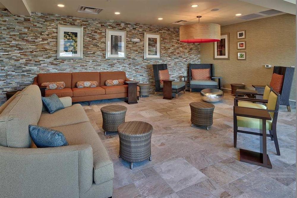 Hilton Garden Inn Gallup Restaurant photo